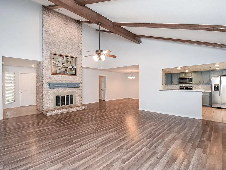 14418 Royal Hill Dr — Photo 4