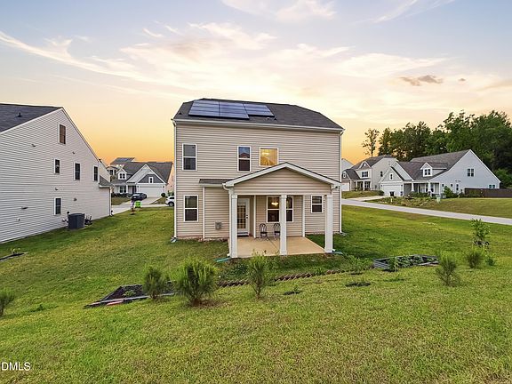 3rd image of 84 Parsley Pl