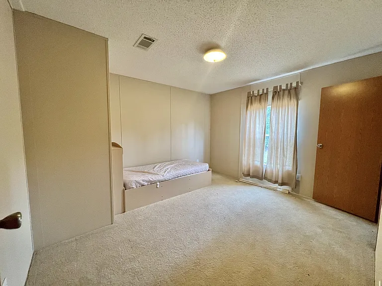 23915 NE State Road 26 #1 — Photo 13