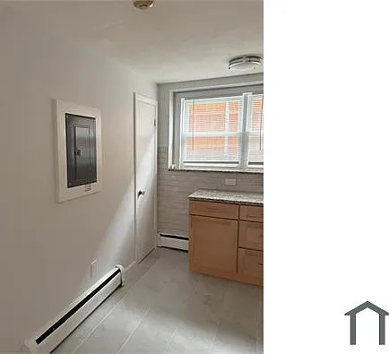 89 Draper St #1 — Photo 5
