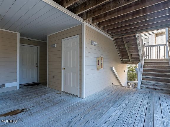 4th image of 3350 Club Villa Dr SE Unit 1204