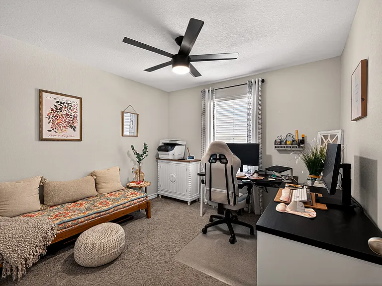 21415 Watercourse Way — Photo 14