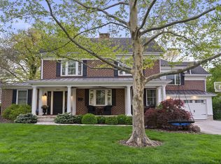 2095 Tremont Rd, Columbus, OH 43221