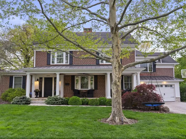 2095 Tremont Rd, Columbus, OH 43221