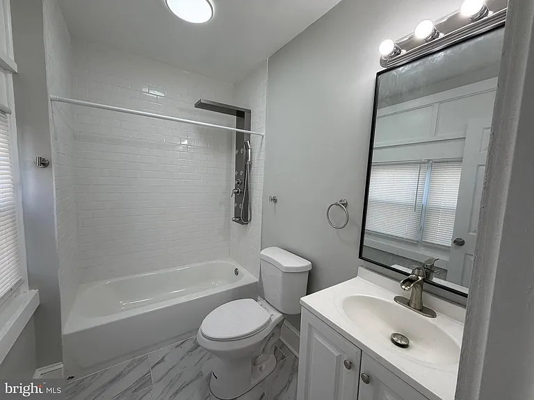 244 Mansion Ave — Photo 11