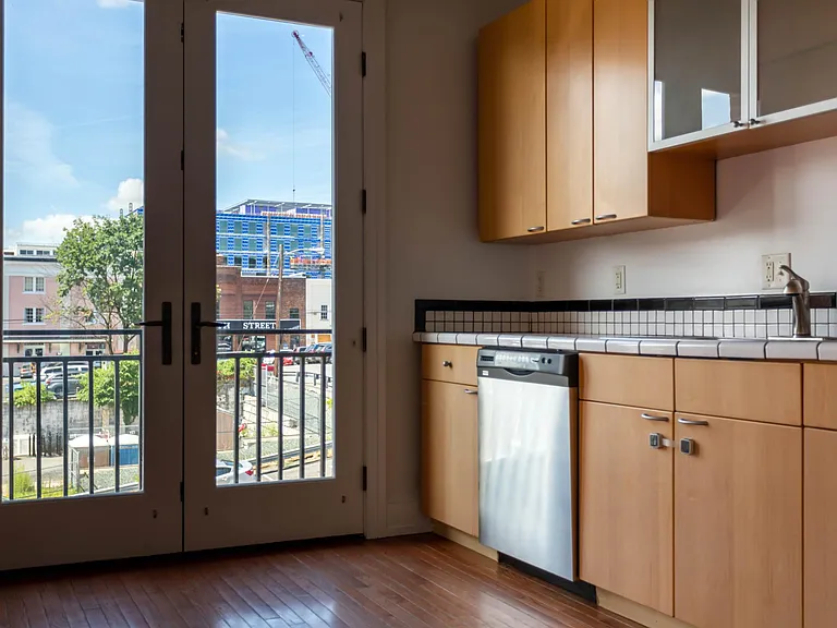 107 1st St S #210 — Photo 16