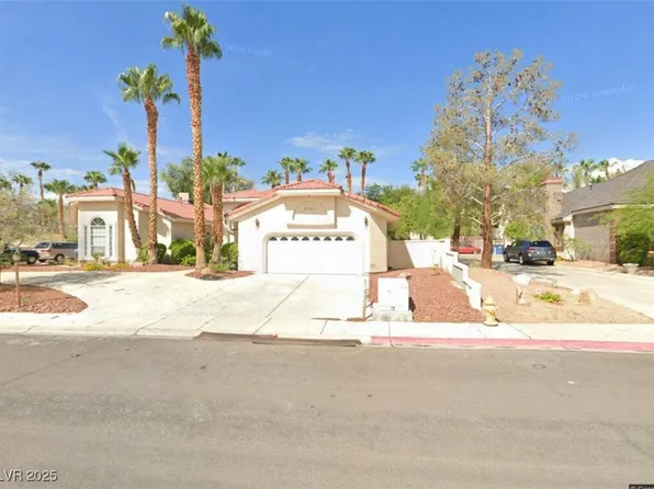2131 Americas Cup Cir, Las Vegas, NV 89117