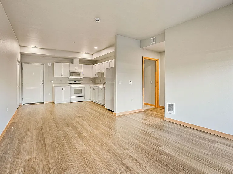 Shadow Creek Apartments — Photo 59
