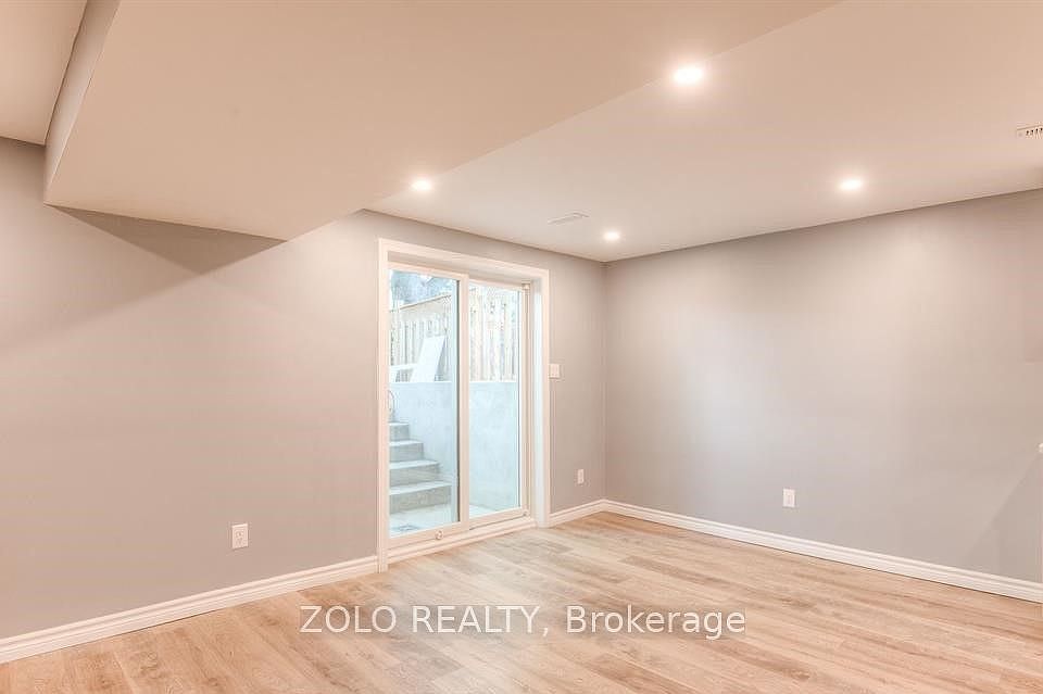15 Nathaniel Cres, Kitchener, ON N2P 1L3 Zillow