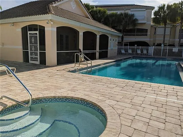 992 Woodshire Ln #D104 — Photo 10