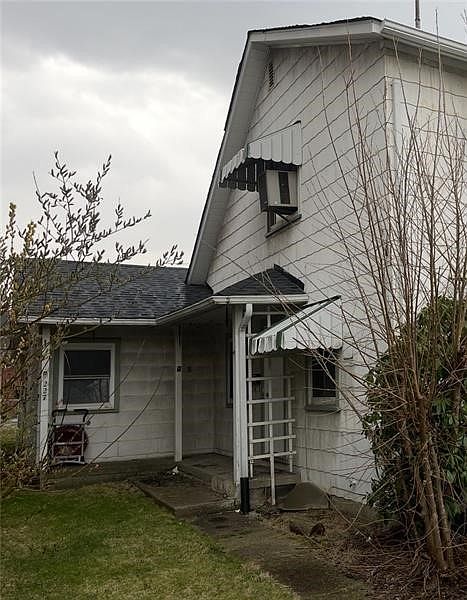1st image of 227 W North St