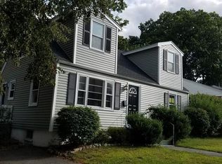 25 Evergreen Rd, Lowell, MA 01852