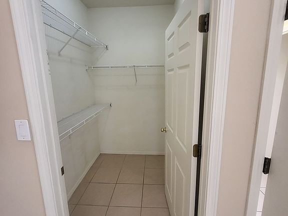3rd image of 10412 Gutierrez Rd NE