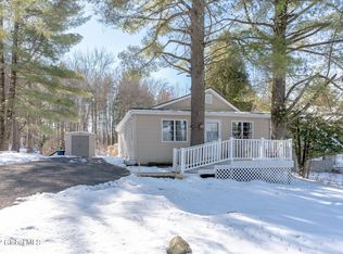 53 Seneca Rd, West Sand Lake, NY 12196
