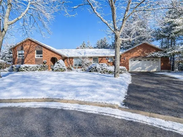 14 Cairnmore Ct, Brampton, ON L6Z 1T6