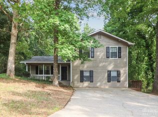 2795 Varlet Ct, Snellville, GA