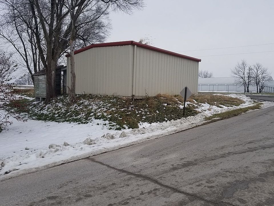1st image of 508 E 1st St