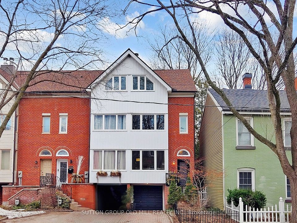 1st image of 223 Berkeley St