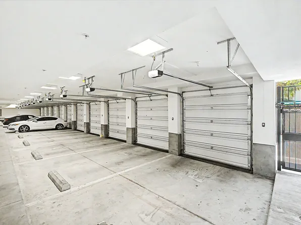 Creekside Apartments