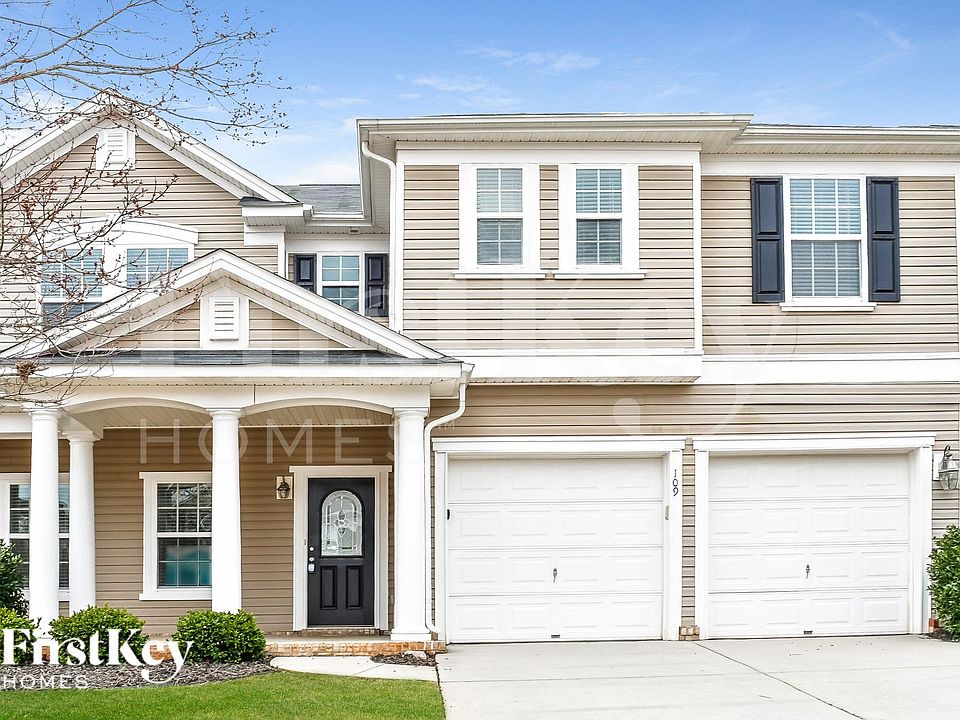 1st image of 109 Sand Spur Dr