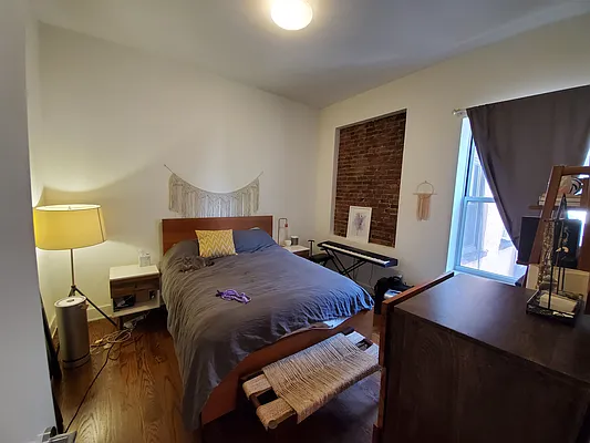 Rented by Ideal Properties Group | media 15