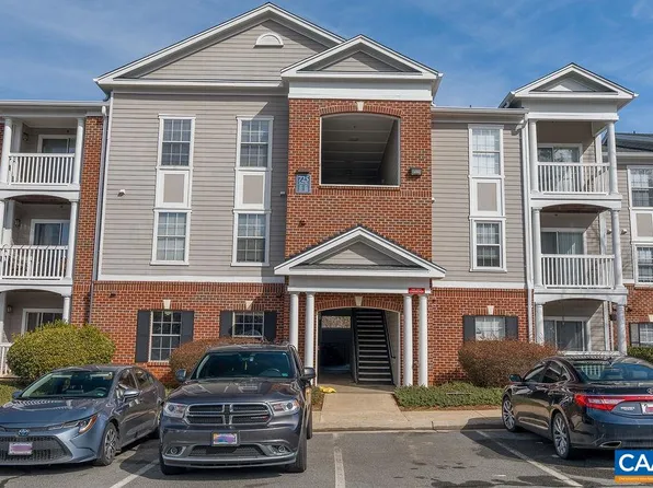 725 Denali Way APT 102, Charlottesville, VA 22903
