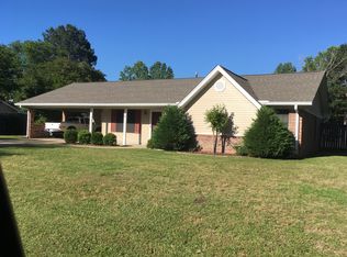 70 Loftis Cv, Columbus, MS 39702