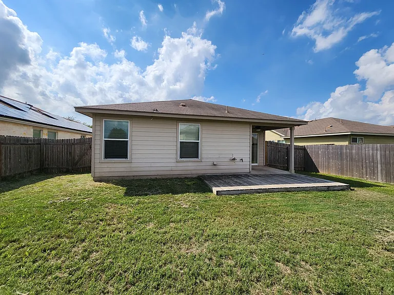 789 Great Oaks Dr — Photo 20
