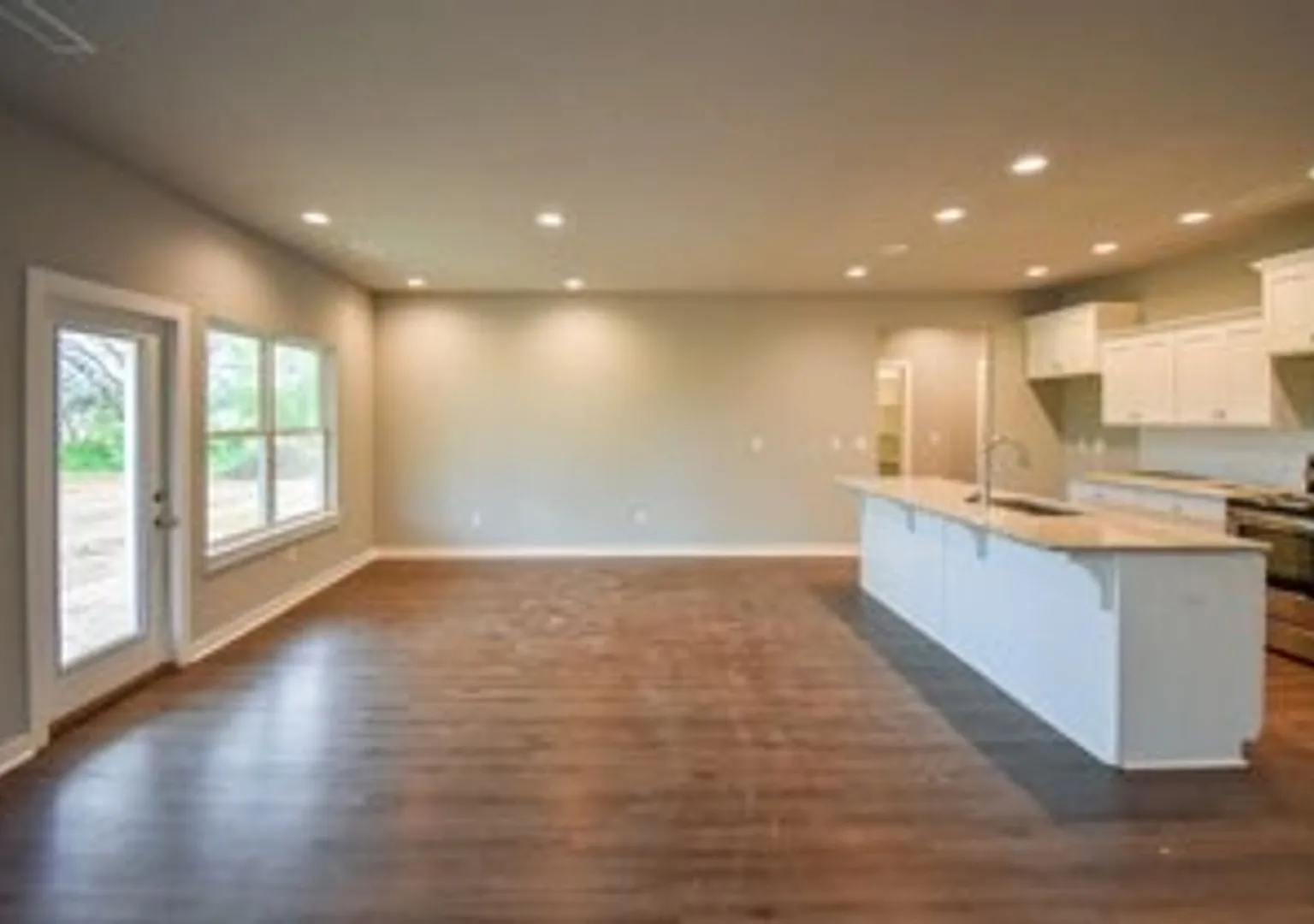 4 Bedroom, 2 Bathroom Home In Farmington, AR 6 Month Lease — Photo 3