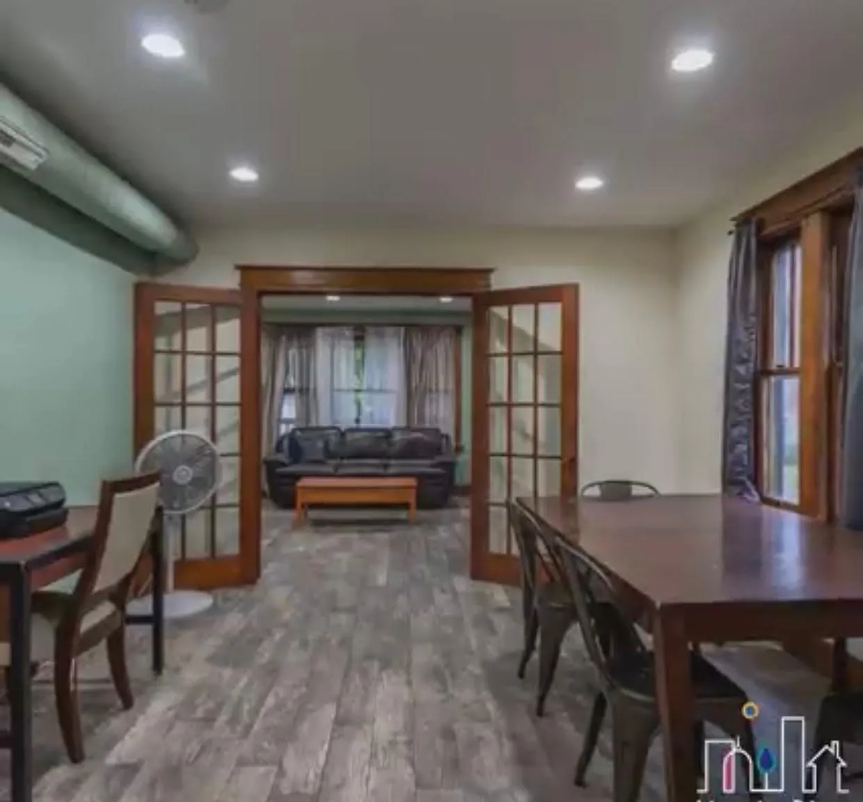 4 bed, 4140 sqft, $2,600 — Photo 1