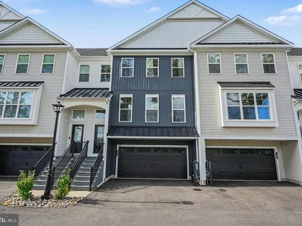 4446 Skippack Pike Unit 106, Schwenksville, PA 19473