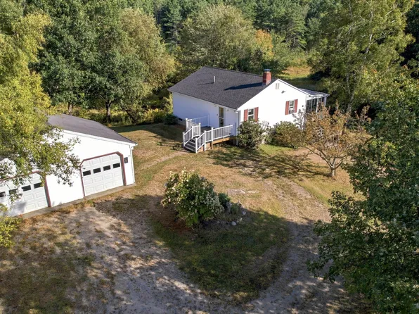 11 Lupine Lane, Topsham, ME 04086