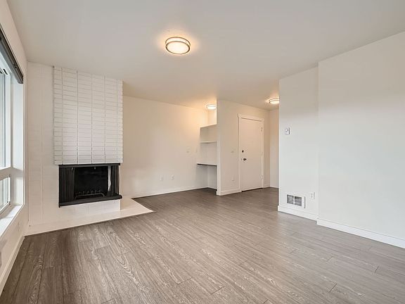 5th image of 8218 169th Ave NE #B2