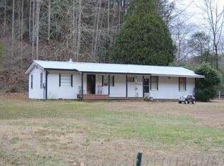 6886 Stone Mountain Rd, Lenoir, NC 28645