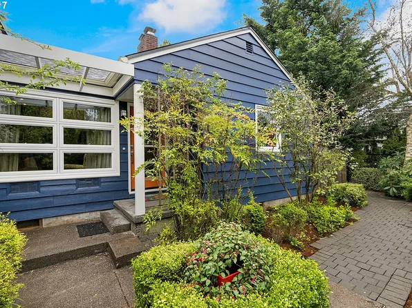 2705 N Winchell St, Portland, OR 97217