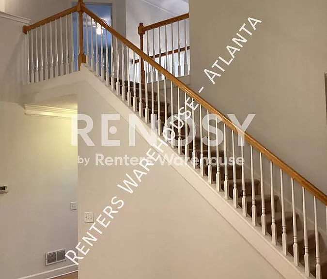 755 Milton Oaks Dr — Photo 19