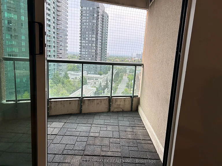 7 Lorraine Dr #1511 — Photo 14