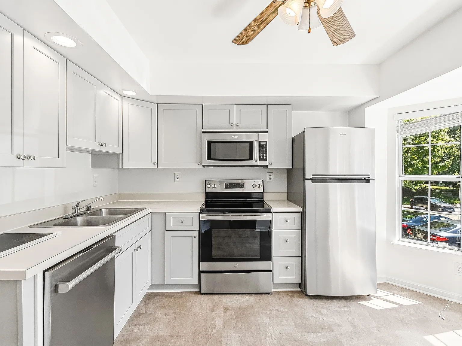 13108 Grandview Court - 1 — Photo 4