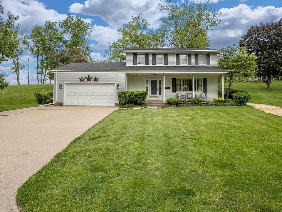 1st image of 306 Oakview Dr