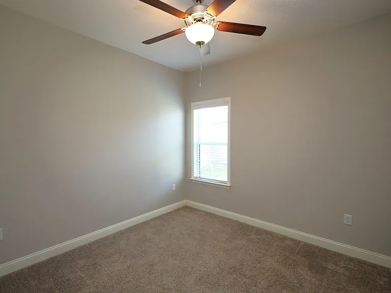 3964 Crusader Ct — Photo 18