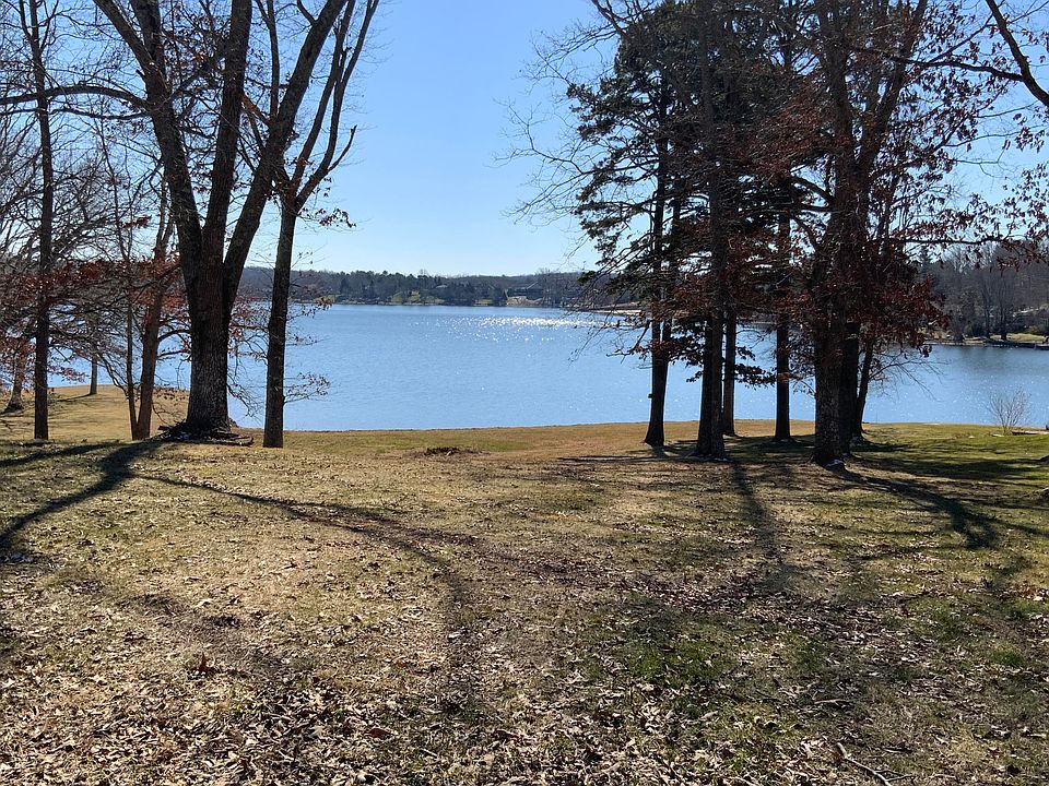 1st image of Waterview Dr