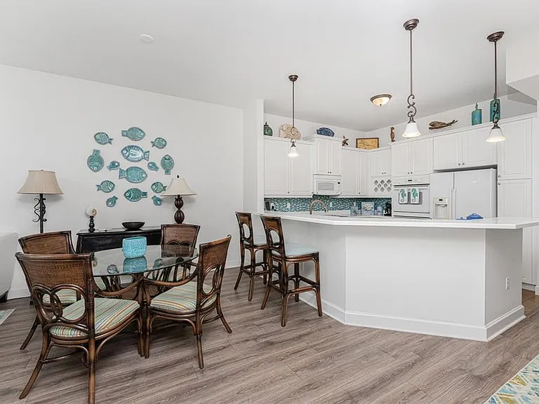 11100 Hacienda Del Mar Blvd #G-202 — Photo 16