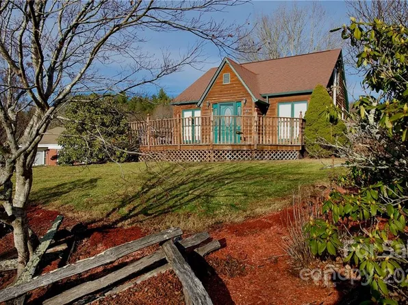 37 Monte Vista Cir, Spruce Pine, NC 28777