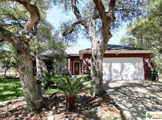 9 Roy Bean Dr, Morgans Pt Resort, TX 76513