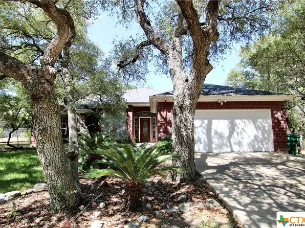 9 Roy Bean Dr, Morgans Pt Resort, TX 76513