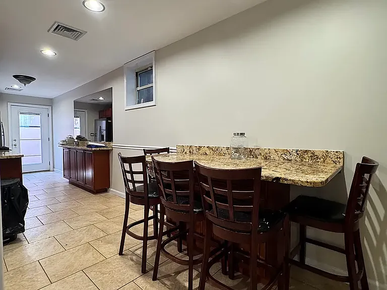 60 Hausman St #1 — Photo 20