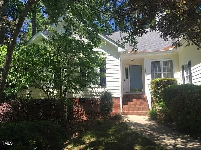 116 Hickory Glen Ln