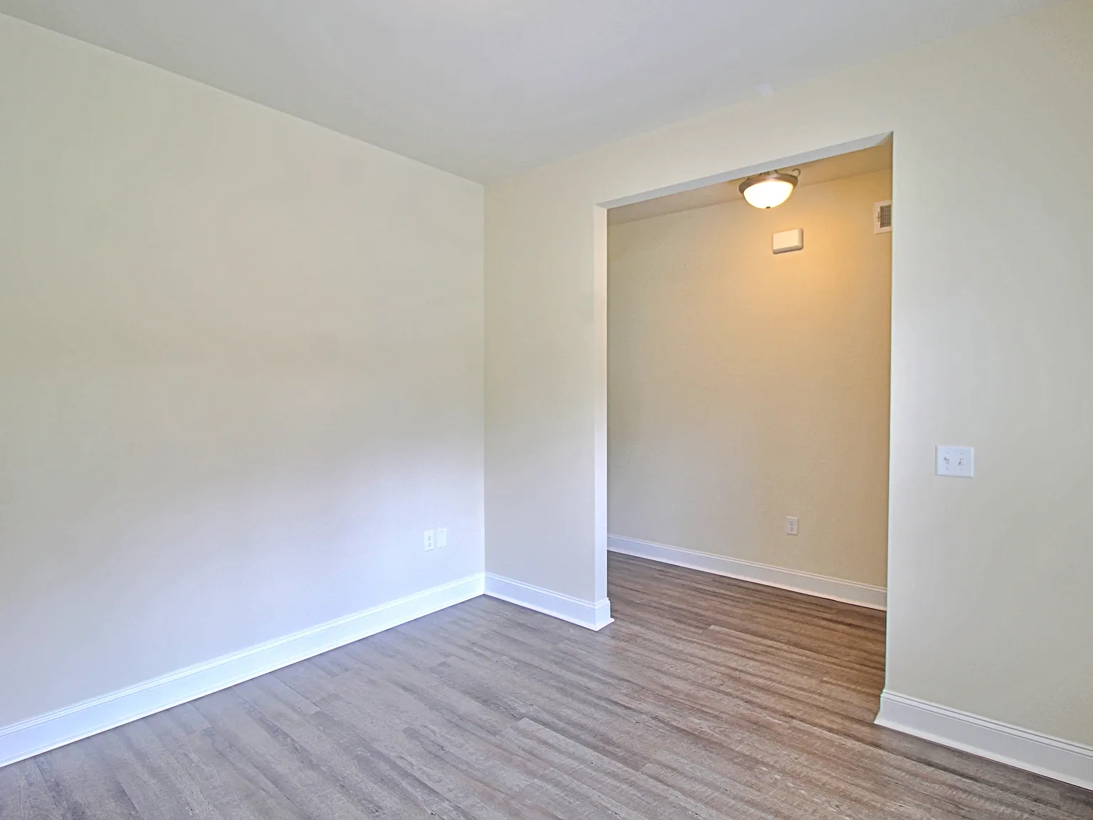711 Mill Creek Circle - 1 — Photo 2