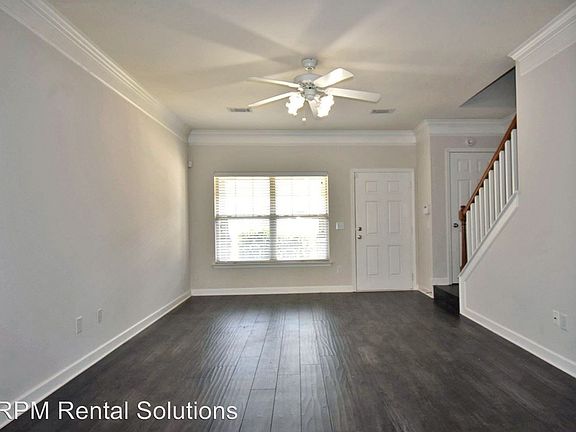 2nd image of 105 4th Ave APT 502