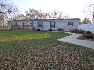 1277 Lafayette Cir, Urbana, IL 61802